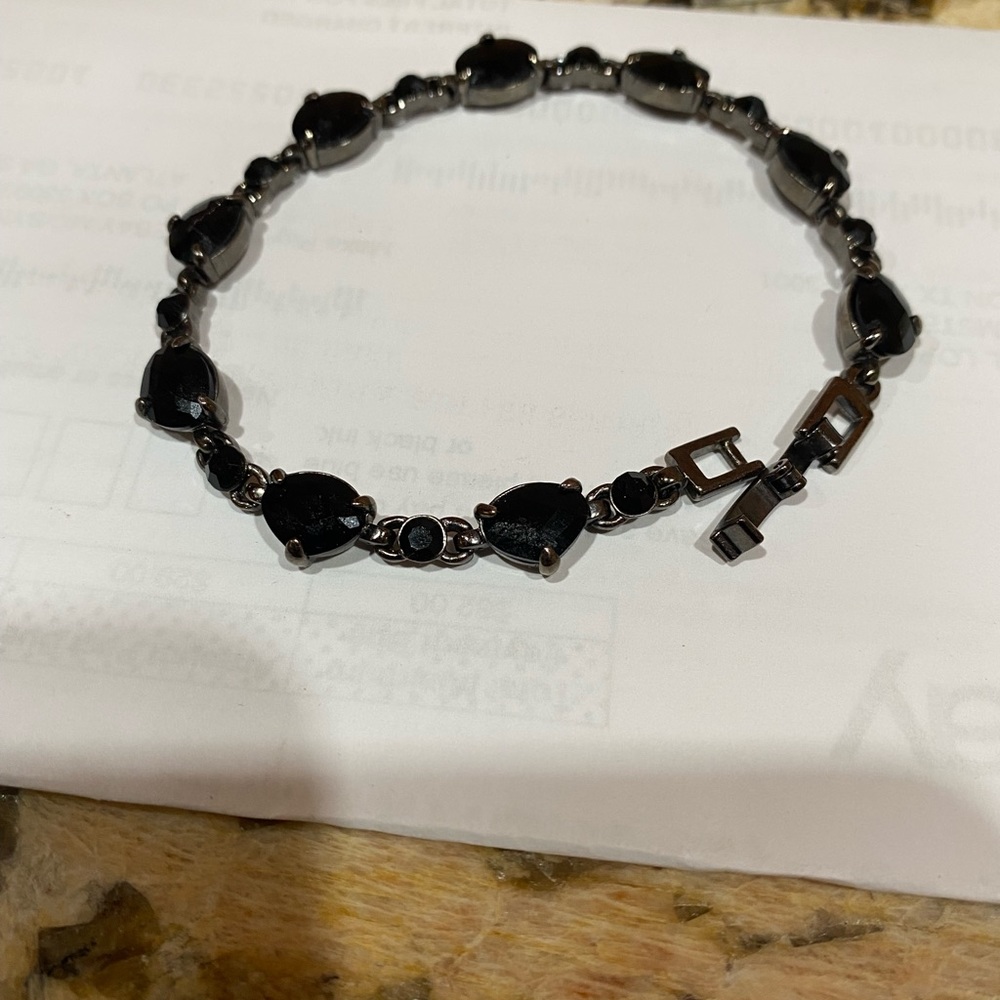 Black heart monet bracelet